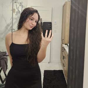 Meet your Posher, Juliette